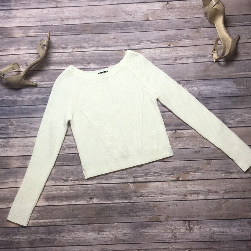 Express Women's Cream Crew Neck Sweater